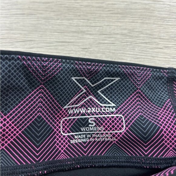 2XU Black Compression Legging Tights Pink Side Print - Picture 5 of 10